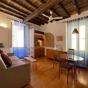 Calisto 3 , Rome Italy