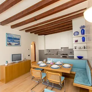 Appartament Salini - Near The Biennale , Venice Italy